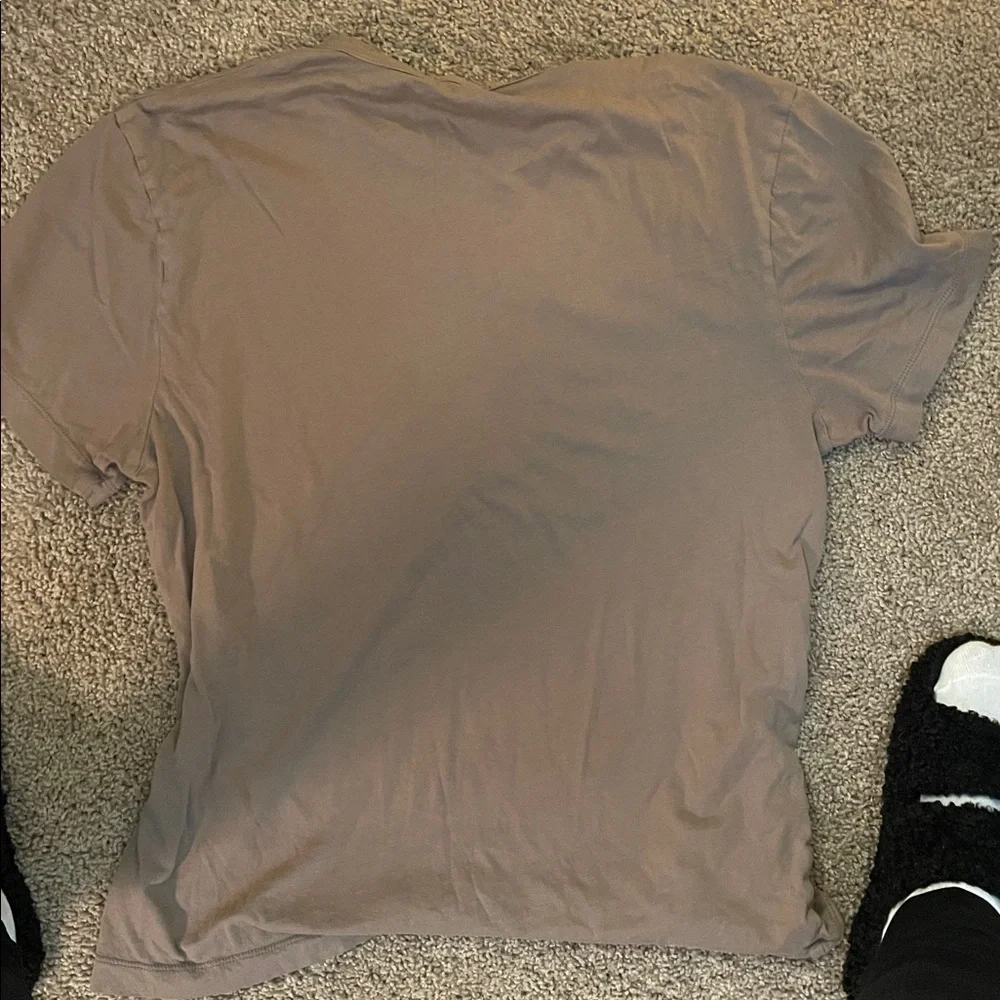 James Perse Casual Tan Short Sleeve Tee - Picture 3 of 3